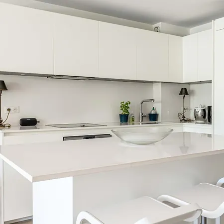 Le Paradis Avec Deux Terrasses Equipees Et Piscine Apartmán Cannes